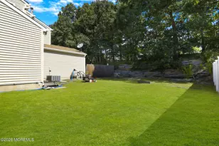 87 Concord Cir, Howell Township, NJ 07731 - Photo 28
