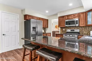 55 Concord Cir, Howell Township, NJ 07731 - Photo 16