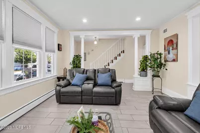 27 Oakwood Place, Keansburg, NJ 07734 - Photo 8