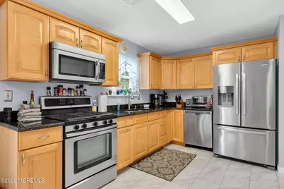 131 Manhattan Street, Jackson, NJ 08527 - Photo 14