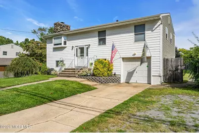 131 Manhattan Street, Jackson, NJ 08527 - Photo 2