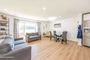 321 Myrtle St, Aberdeen Township, NJ 07721 - Photo 6