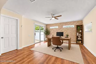 375C Duranta Plaza, Monroe Township, NJ 08831 - Photo 12