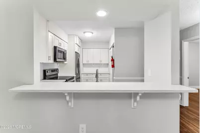 32 Center Avenue #3, Atlantic Highlands, NJ 07716 - Photo 6