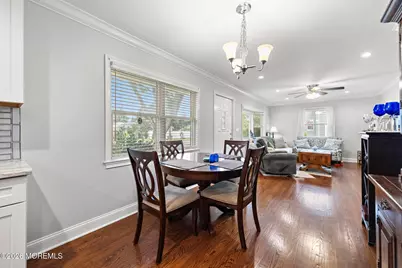 8 Meadowbrook Avenue, Eatontown, NJ 07724 - Photo 12