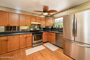 30 Lockwood Ave, Howell Township, NJ 07731 - Photo 2