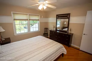 113 Woodmere Dr, Sayreville, NJ 08859 - Photo 28