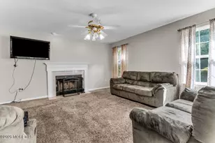 383 Meadowood Rd, Jackson, NJ 08527 - Photo 8