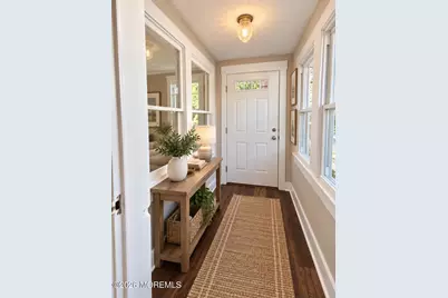39 E Sunset Avenue, Red Bank, NJ 07701 - Photo 2