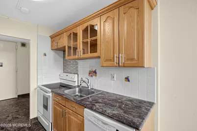 200 Winston Drive #Unit 901, Cliffside Park, NJ 07010 - Photo 8