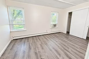 26 Hamilton Rd, Englishtown, NJ 07726 - Photo 10