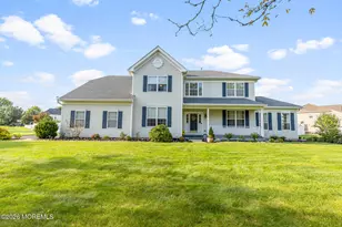 22 Cliffwood Dr, Allentown, NJ 08501 - Photo 1