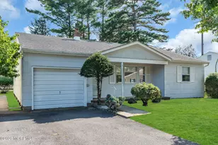 297 Westbrook Dr, Toms River Township, NJ 08757 - Photo 1
