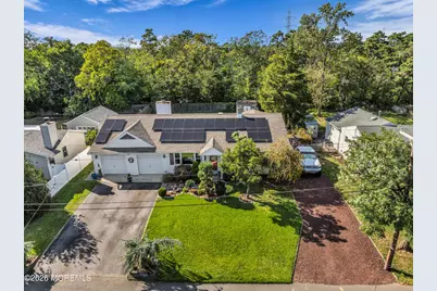 58 Parkway Drive, Brick, NJ 08723 - Photo 4