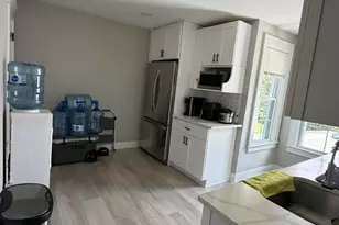 415 E 3rd Ave, Roselle, NJ 07203 - Photo 6
