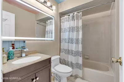 96 Tulip Lane, Freehold, NJ 07728 - Photo 16