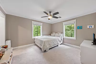 289 Cranberry Road, Farmingdale, NJ 07727 - Photo 28