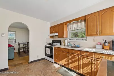 1000 River Avenue, Point Pleasant, NJ 08742 - Photo 8
