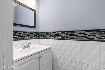 52 Aberdare Court #7, Freehold, NJ 07728 - Photo 18