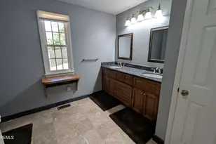 550 S 8th Ave, Galloway, NJ 08205 - Photo 16