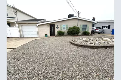 63 Lawrence Drive, Manahawkin, NJ 08050 - Photo 2
