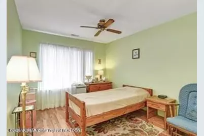 603 Holly Drive, Perth Amboy, NJ 08861 - Photo 14