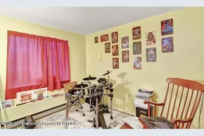 603 Holly Drive, Perth Amboy, NJ 08861 - Photo 12