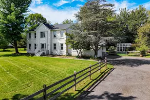 12 Nan Tone Ct, Colts Neck Township, NJ 07722 - Photo 6