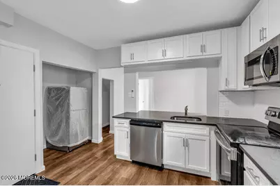 22 Navesink Avenue #3, Highlands, NJ 07732 - Photo 2