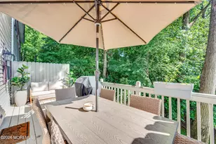 41 W Aspen Way, Aberdeen Township, NJ 07747 - Photo 18