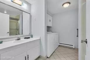 452 Roxbury Ln, Monroe Township, NJ 08831 - Photo 22
