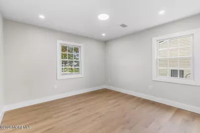 28 Fayette Lane, Matawan, NJ 07747 - Photo 20