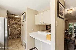1206 Dahlia Ct, Jackson, NJ 08527 - Photo 6