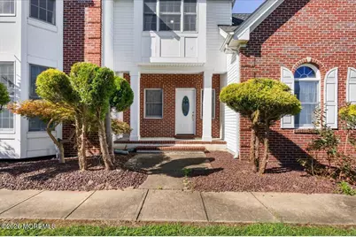 10 Huxley Court, Marlboro Township, NJ 07746 - Photo 8