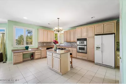 10 Huxley Court, Marlboro Township, NJ 07746 - Photo 20