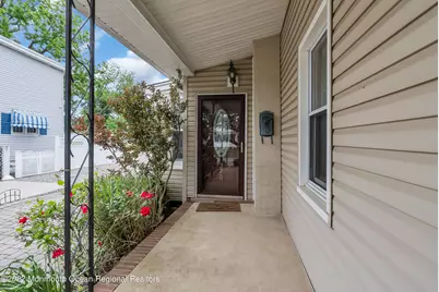 370 W Park Avenue, Oakhurst, NJ 07755 - Photo 4
