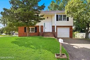 296 Lake Shore Dr, Brick, NJ 08723 - Photo 2