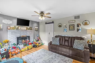 15 Chestnut Street, Waretown, NJ 08758 - Photo 4