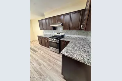 1202 Green Hollow Drive #1202, Iselin, NJ 08830 - Photo 10
