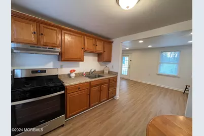 13 Filmore Road, Millstone Township, NJ 08510 - Photo 2