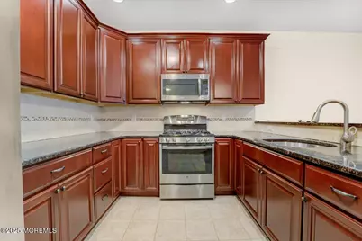 28 Santa Rosa Lane, Tinton Falls, NJ 07753 - Photo 10