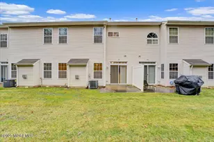 28 Santa Rosa Ln, Tinton Falls, NJ 07753 - Photo 26