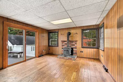 78 Clinton Avenue, Eatontown, NJ 07724 - Photo 6