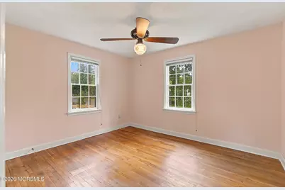 78 Clinton Avenue, Eatontown, NJ 07724 - Photo 12
