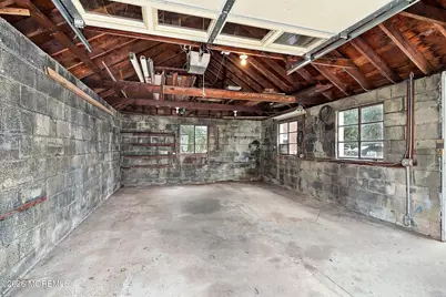 78 Clinton Avenue, Eatontown, NJ 07724 - Photo 18