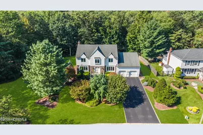 46 Heather Drive, Manalapan Township, NJ 07726 - Photo 4