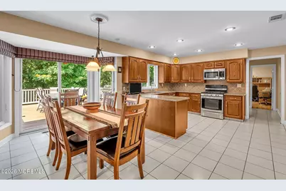 46 Heather Drive, Manalapan Township, NJ 07726 - Photo 16
