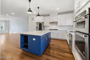 17 Cortland Ct, Livingston, NJ 07039 - Photo 10