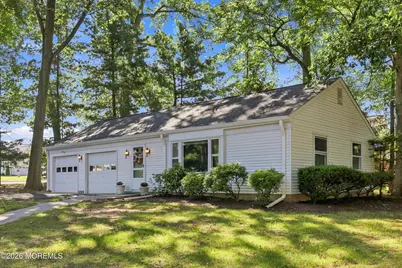 321 Sharon Way, Monroe Township, NJ 08831 - Photo 44