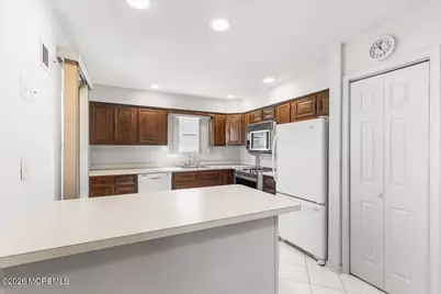 57 Suffolk Way, Marlboro Township, NJ 07746 - Photo 10